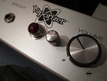 Am Griffbrett WebSite Fender Vaporizer Neuvellaxe mod.